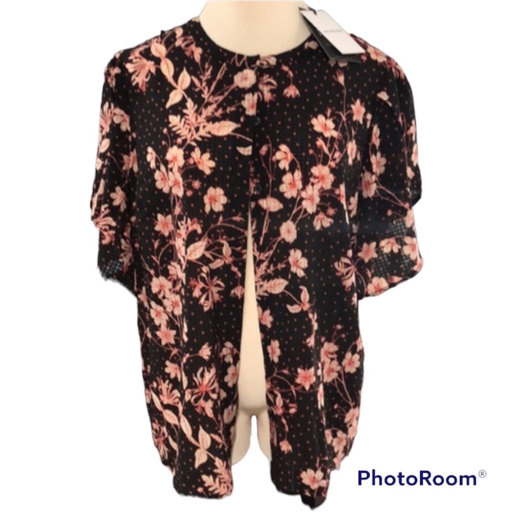 RED AND BLACK LARGE FLORAL PRINT BLOUSE